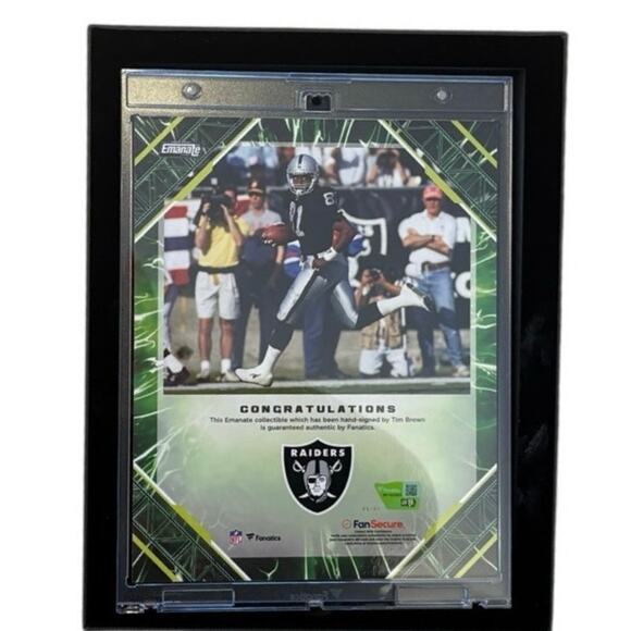 2025 Fanatics Emanate UW Under Wraps Tim Brown Green 8x10 Auto 65/99 SP Raiders - Picture 2 of 3